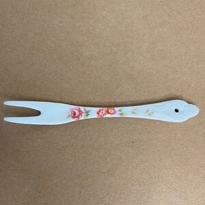 EUC Vtg Porcelain Fork Roses on Handle For Use or Decorative